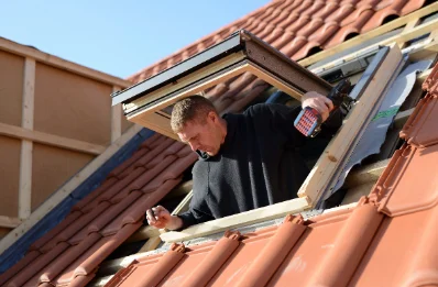 Pose de fenêtres de toit Velux à Tassé